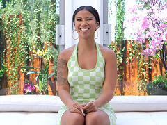 Pov blowjob from a sexy tattooed babe with natural tits