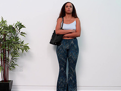 Hardcore fucking during casting with amateur cutie Sadie. HD