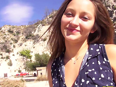 Dani Daniels teaches her boyfriend to drive with passion.