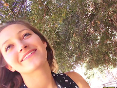 Dani Daniels teaches her boyfriend to drive with passion.