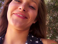 Dani Daniels teaches her boyfriend to drive with passion.