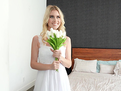 Sweet blonde Ex Girlfriend Jill Kassidy comes over to be fucked