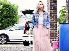 Erotic FFM threesome with hot Lenina Crowne and sexy Karina King