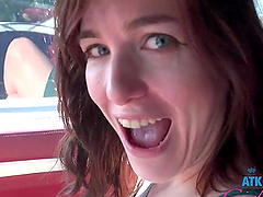 Valentina Jade enjoys while getting fingered in the car - POV