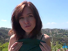 Valentina Jade enjoys while getting fingered in the car - POV