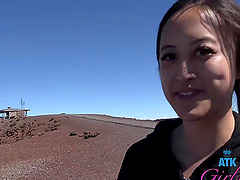 Alexia Anders enjoys while being fingered in the back of a car