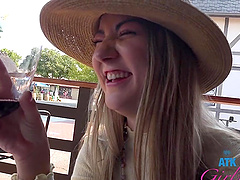 Homemade video in POV with Lily Adams being fingered in the car