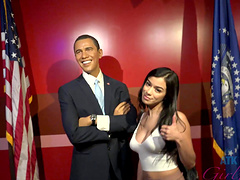 Savannah Sixx enjoys while being fingered - Homemade foot fetish