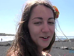 Homemade video in POV with Lily Adams giving her man a footjob