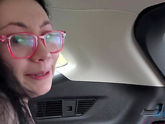 Lenna Lux enjoys while pleasuring her boyfriend in the car