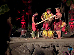 Gorgeous Vera King enjoys while being pleasured in public