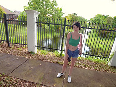 Kitty Lynn having fun while sucking a dick before being fucked