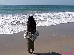 Homemade video of an ebony chick being fingered - Fae Love