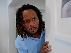 Horny ebony Naomi Foxxx spreads legs to be pleasured by Coco Lovelock