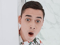 Natural tits bounce during a steamy bathroom titjob