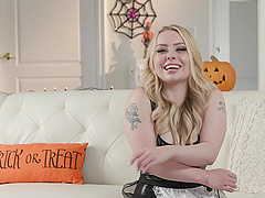 Behind the scenes fun with your favorite pornstars in a steamy compilation