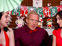 Riley Jean and Tiana Blow team up for a steamy threesome with Clarke Kent