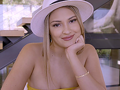 Steamy pov action with a stunning pornstar and her lucky boyfriend