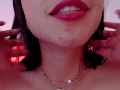 Sofhia Bakier's seductive solo show with toys and natural tits