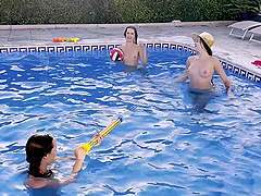 Steamy bathroom encounter between Ruby Shades and Kate Quinn