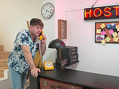 Brunette hottie Mia Trejsi takes a hard ride in cowgirl position