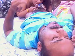 Mature beauty gives a mind-blowing blowjob