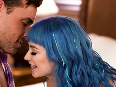 Stunning pornstar with natural tits takes a deepthroat challenge