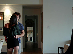 Long-haired beauty gets a messy cumshot in the missionary position