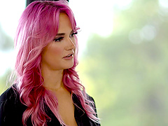 Couple enjoys asslick and oral in missionary position