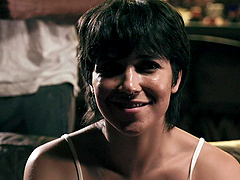 Steamy sex session with a sultry miniskirt babe and her lucky dude