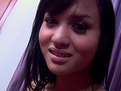 Blue-ribbon shemales take turns riding cock