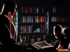 Curvy vixen Kitana Lure takes a deepthroat in the kitchen