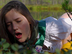 Beautiful brunette gets some outdoor relief.