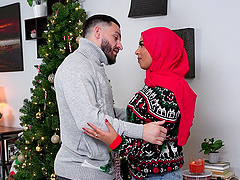 Arabian beauty gets a facial with cum in mouth while giving a blow job