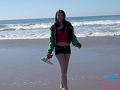 Public romance with a brunette beauty in a car