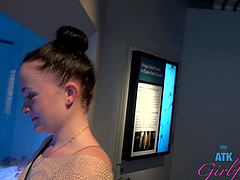 Beautiful brunette gives great blow job in pov video