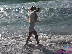 Redheaded beauty gets her pussy licked by a tattooed stud in pov video