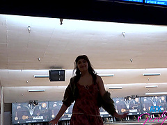 Brunette beauty Zoey Jpeg gets a sloppy blowjob from her lover.