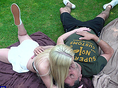 The hottest and juiciest ass in the world! best booty porn scene ever!