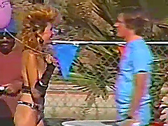 Hot erotic experience with a vintage beauty