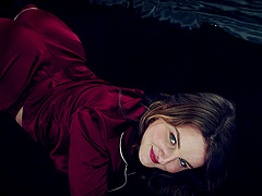 Couple fuck with a 18-year-old brunette, Madison and Eliza Eves