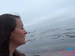 Hot brunette Summer Renee in reverse cowgirl, satisfying her guy’s foot fetish