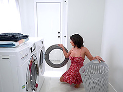 Brunette latina Daisy Fuentes rides cock in reverse cowgirl