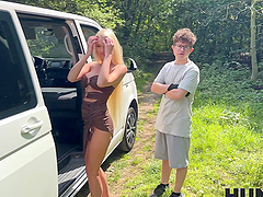 Era Queen and her husband Charlie Dean have sex in the car