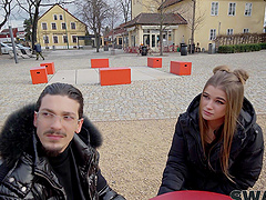 Skinny babes Olivia Sparkle and Veronica Leal in hot threesome action