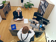 A mature guy fucked a young girl in an unconventional way in the office