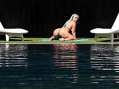 Michael Stefano and Nina Kayy enjoy anal sex by the pool