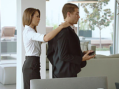 Xander Corvus drills bald pussy of hot Ally Tate