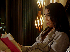 Manuel Ferrara shared eliza and jackie in a hot threesome