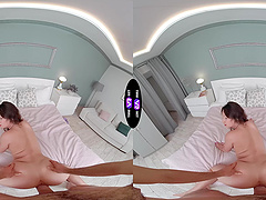 Lustful Lola flaunts her massive booty and bountiful bosom in a sizzling threesome